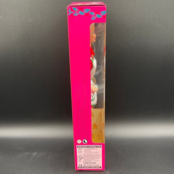Vintage Mattel 1997 Special Edition Holiday Treats Barbie #17236 - Picture 3 of 11